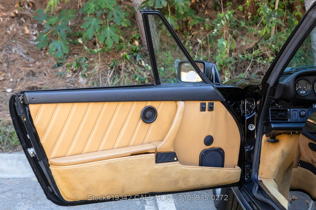1987 Porsche 911 Carrera 3.2 - Image 22 of 31