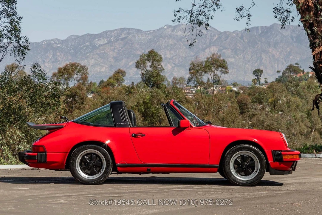 1987 Porsche 911 Carrera 3.2 - Image 4 of 31