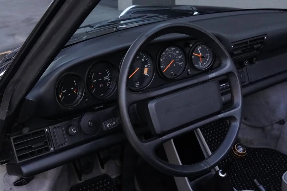 1987 Porsche 911 Carrera 3.2 - Image 12 of 20