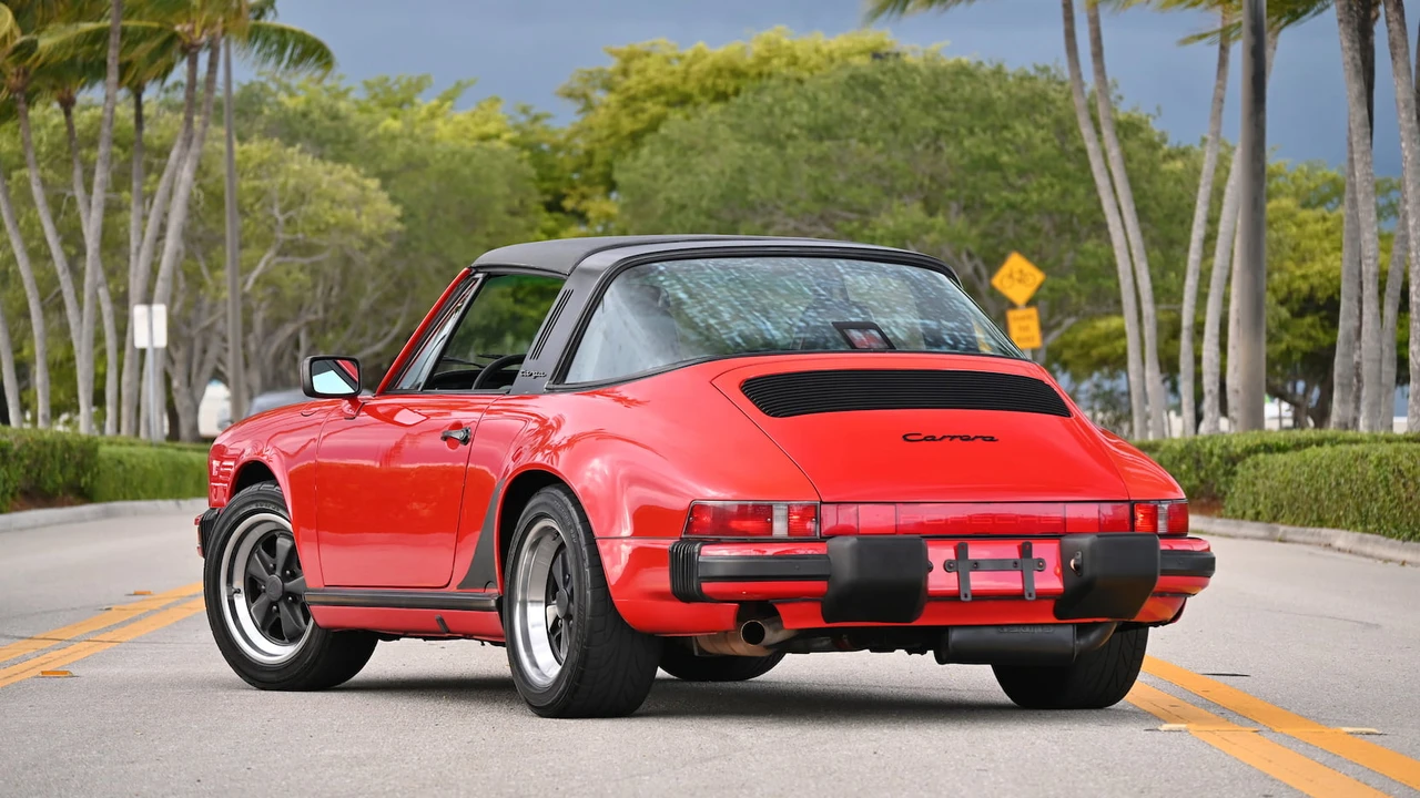 1987 Porsche 911 Carrera 3.2 - Image 2 of 20