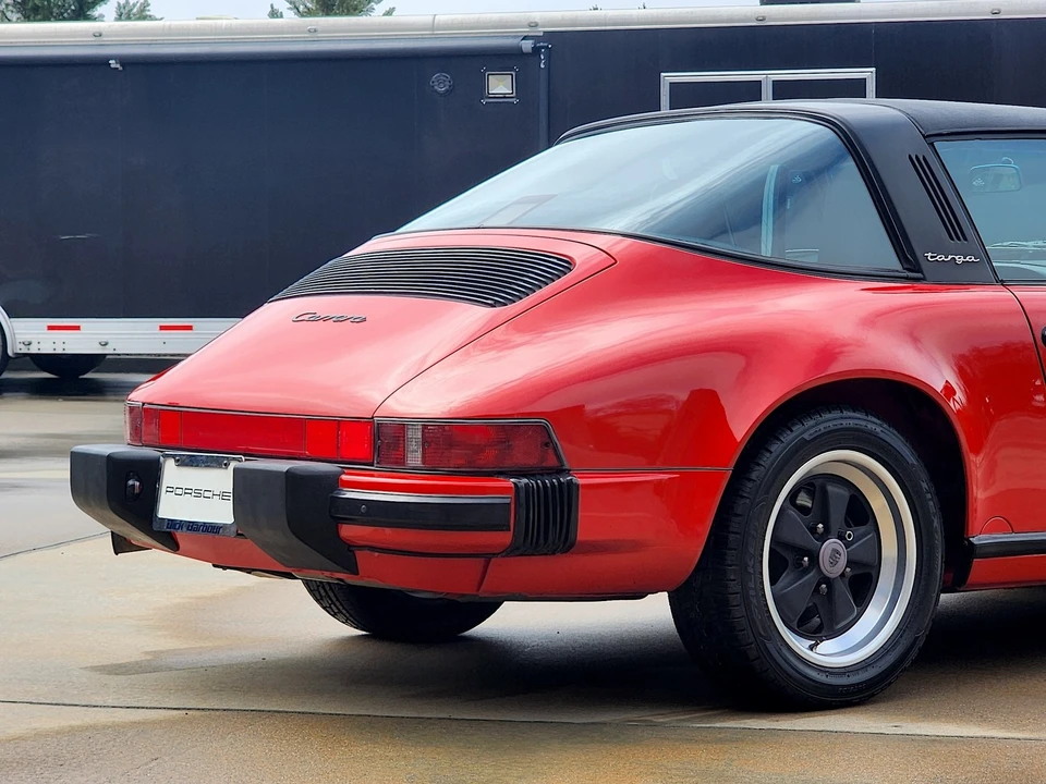 1987 Porsche 911 Carrera 3.2 - Image 18 of 21