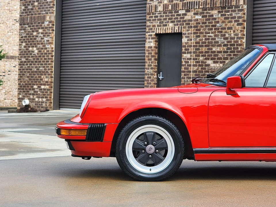 1987 Porsche 911 Carrera 3.2 - Image 9 of 21