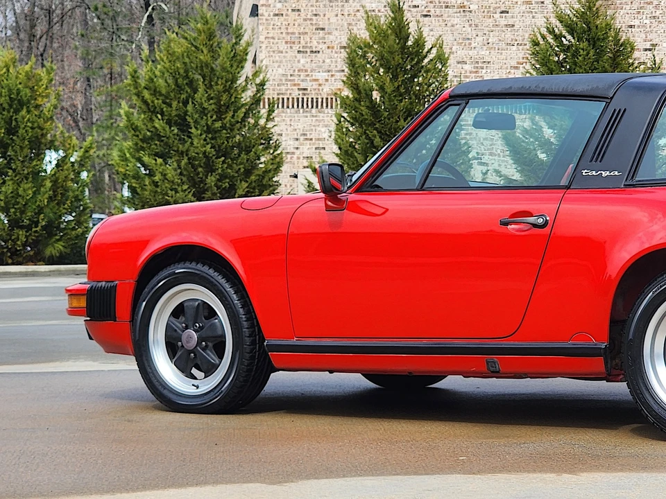 1987 Porsche 911 Carrera 3.2 - Image 12 of 21