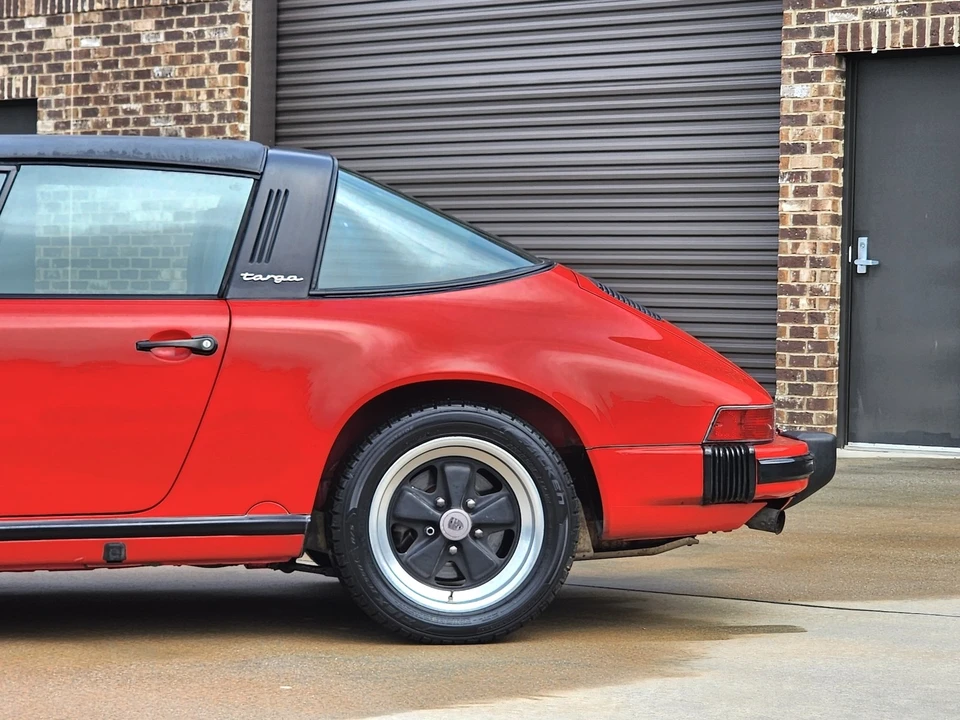 1987 Porsche 911 Carrera 3.2 - Image 10 of 21
