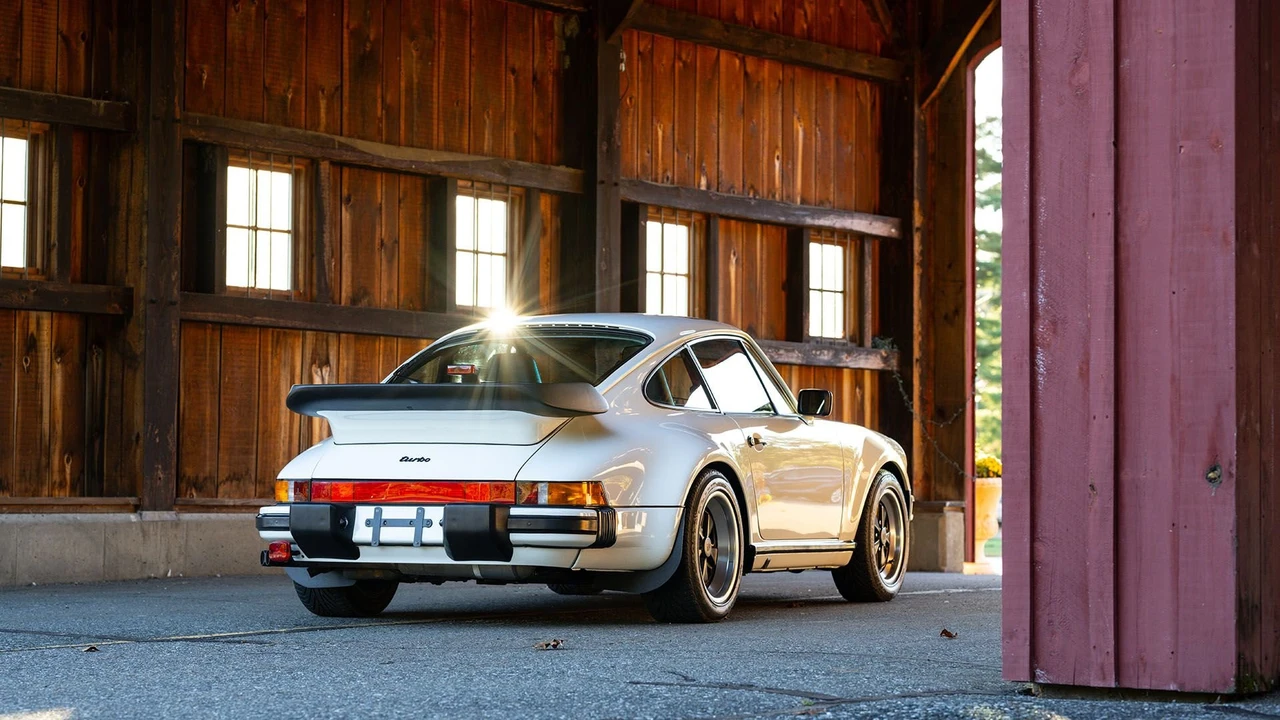 1987 Porsche 930 Turbo - Image 18 of 31
