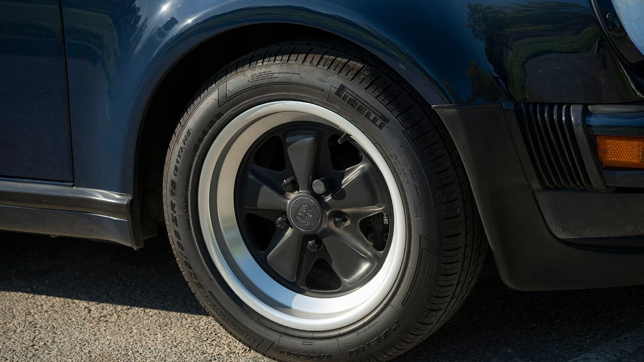 1987 Porsche 930 Turbo - Image 28 of 31