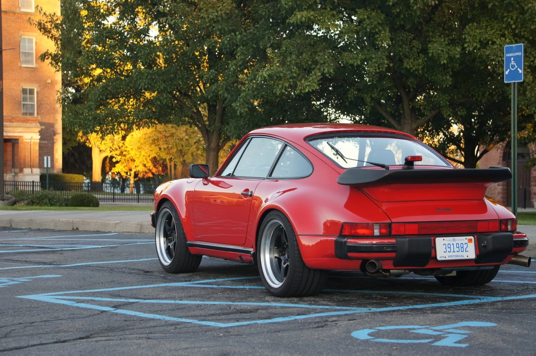 1987 Porsche 930 Turbo - Image 6 of 31