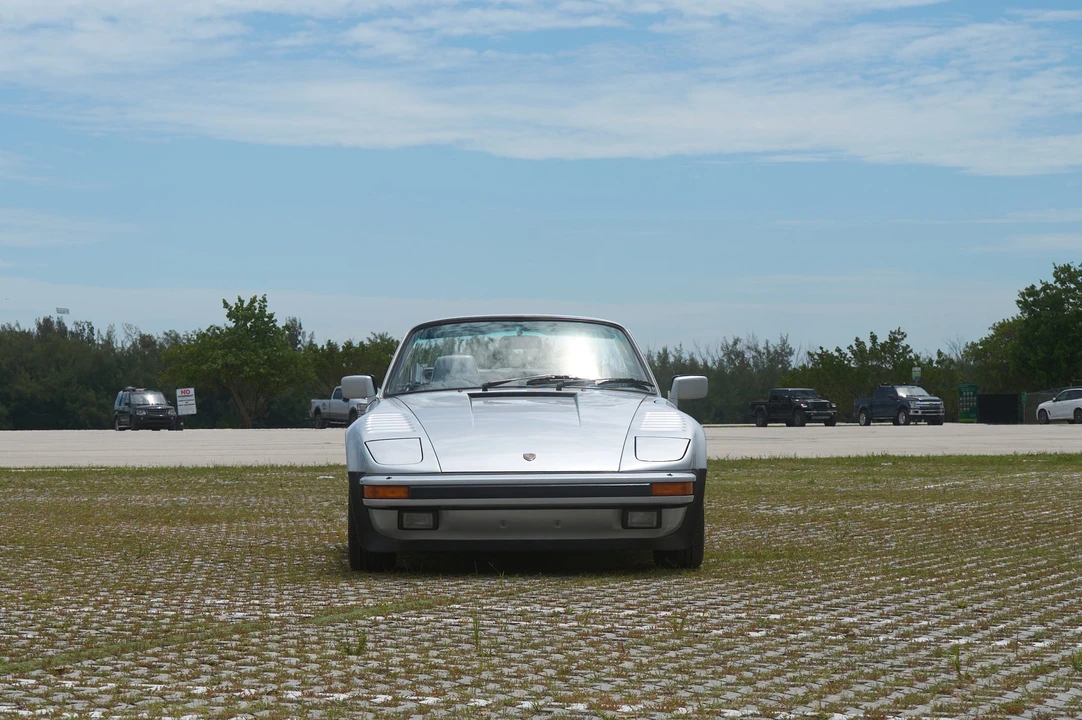 1987 Porsche 930 Turbo - Image 10 of 31
