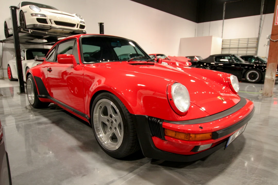 1987 Porsche 930 Turbo - Image 2 of 31