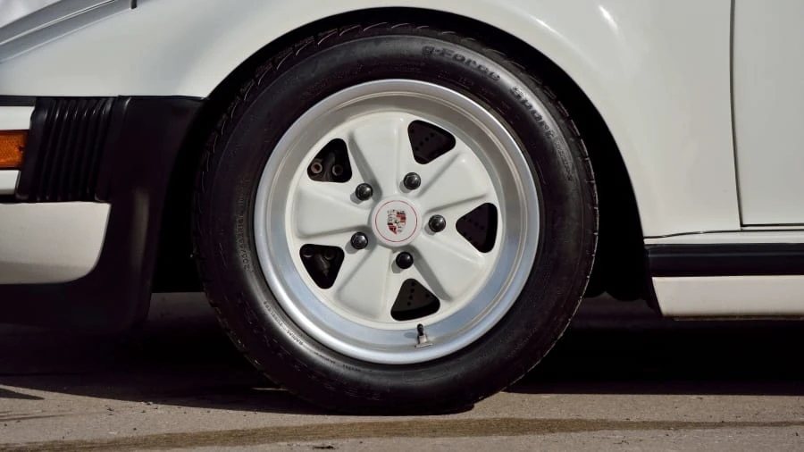 1987 Porsche 930 Turbo - Image 15 of 27