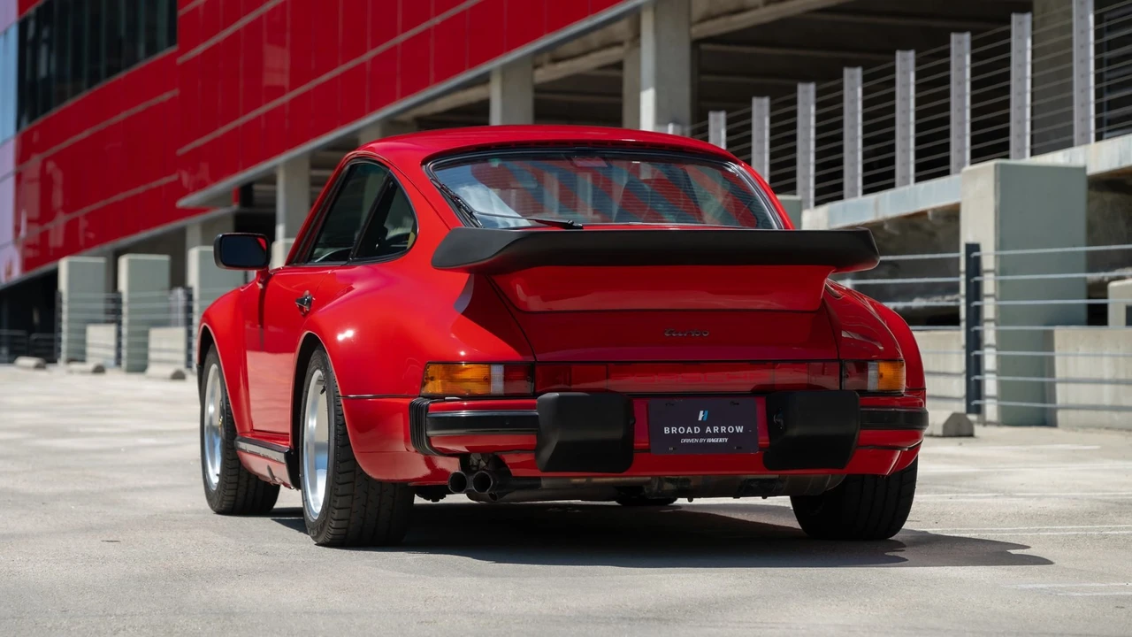 1987 Porsche 930 Turbo - Image 14 of 31