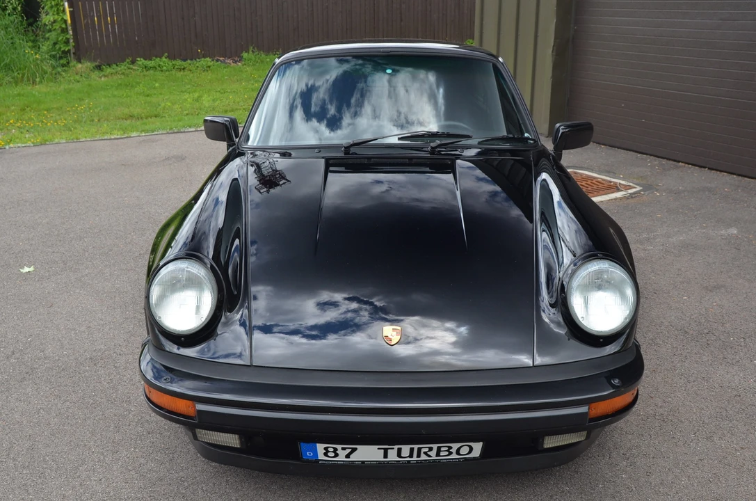 1987 Porsche 930 Turbo - Image 14 of 31