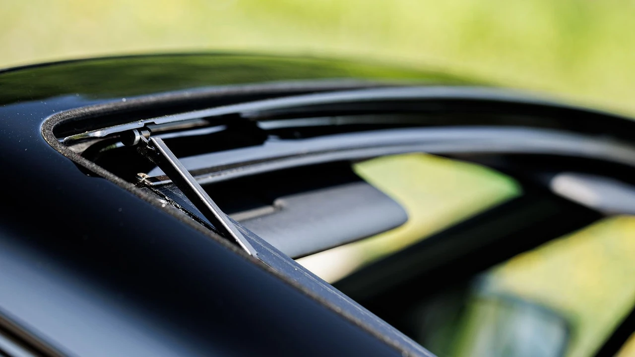 1987 Porsche 930 Turbo - Image 16 of 31