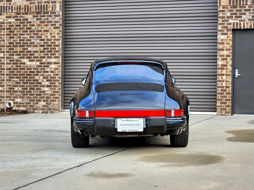 1987 Porsche 911 Carrera 3.2 - Image 4 of 31