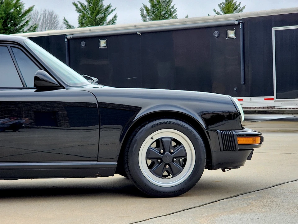 1987 Porsche 911 Carrera 3.2 - Image 20 of 31