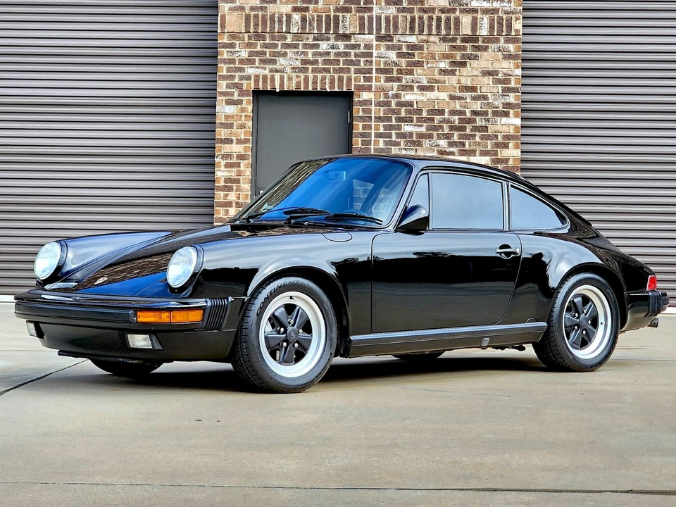 1987 Porsche 911 Carrera 3.2 - Image 6 of 31