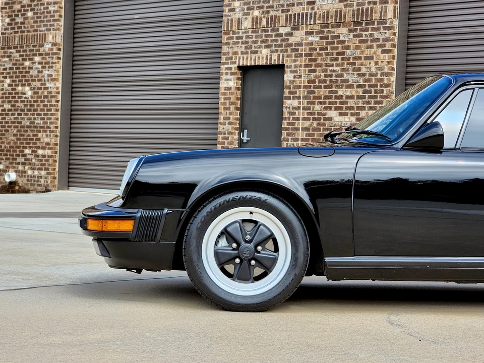1987 Porsche 911 Carrera 3.2 - Image 9 of 31