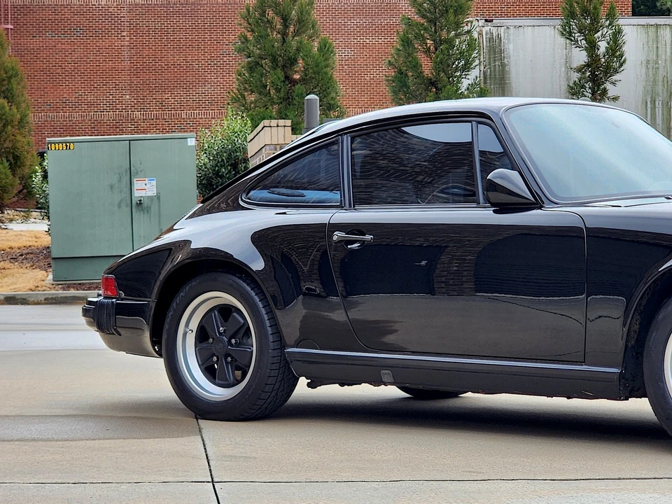 1987 Porsche 911 Carrera 3.2 - Image 21 of 31
