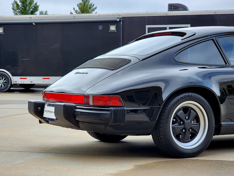1987 Porsche 911 Carrera 3.2 - Image 18 of 31