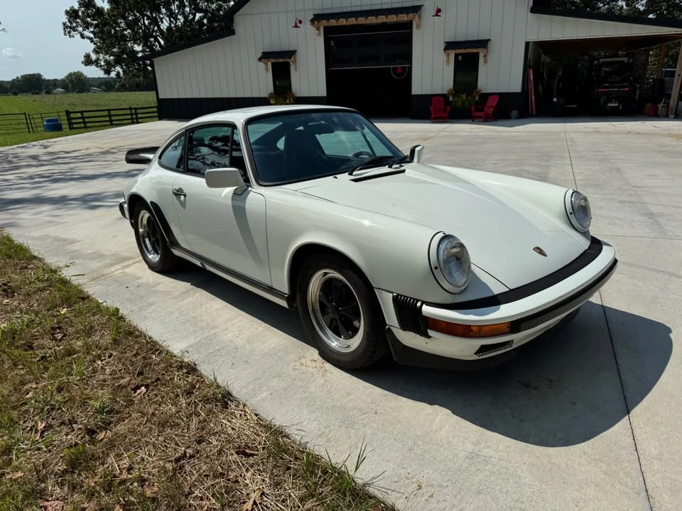 1987 Porsche 911 Carrera 3.2 - Image 9 of 17
