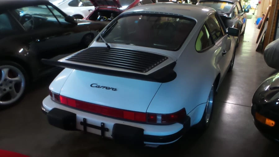 1987 Porsche 911 Carrera 3.2 - Image 2 of 2