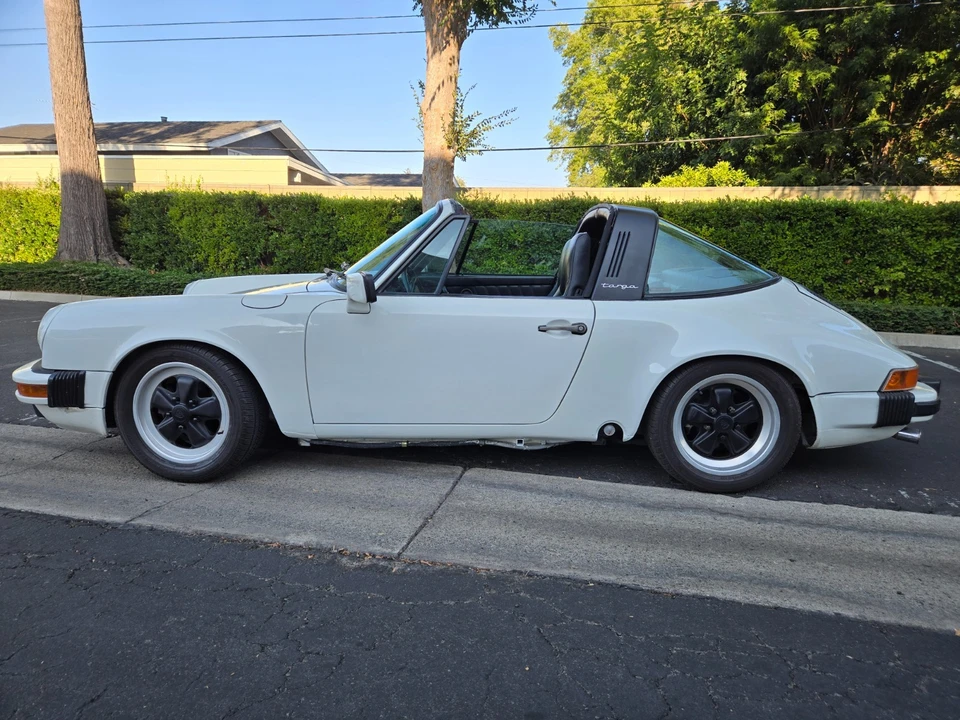 1987 Porsche 911 Carrera 3.2 - Image 3 of 21