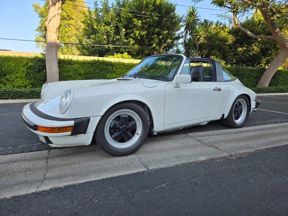 1987 Porsche 911 Carrera 3.2 - Image 4 of 21