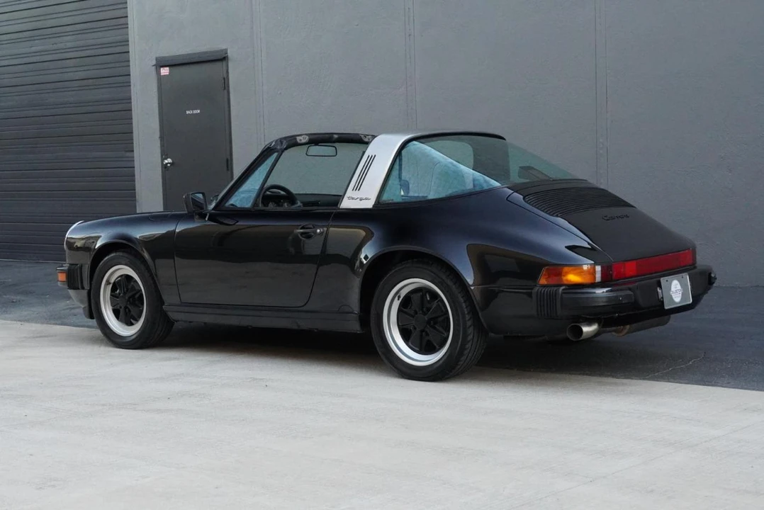 1987 Porsche 911 Carrera 3.2 - Image 4 of 31