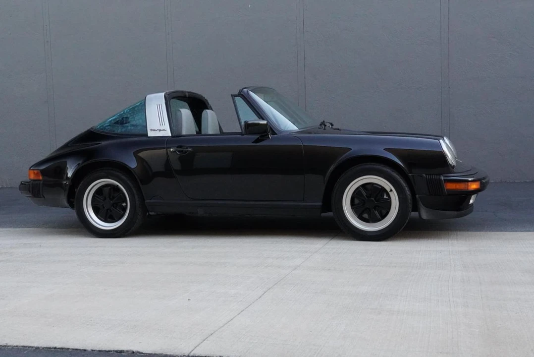 1987 Porsche 911 Carrera 3.2 - Image 9 of 31