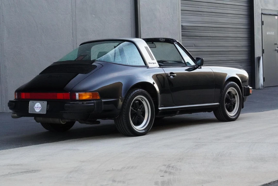 1987 Porsche 911 Carrera 3.2 - Image 11 of 31