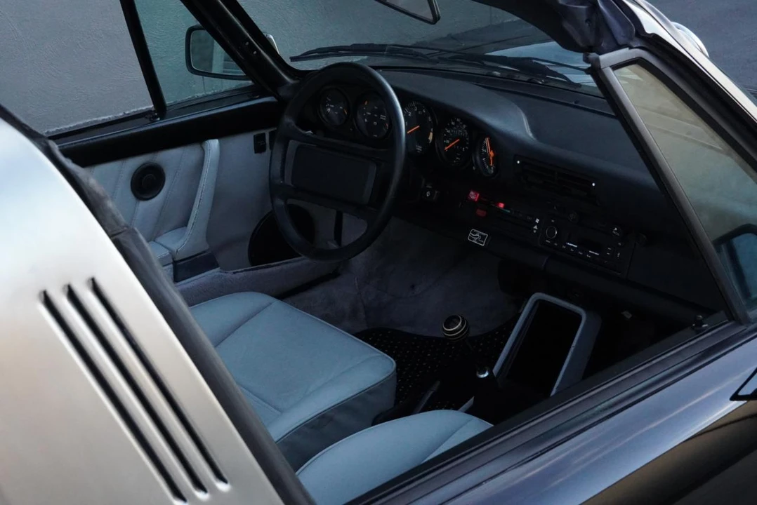 1987 Porsche 911 Carrera 3.2 - Image 16 of 31