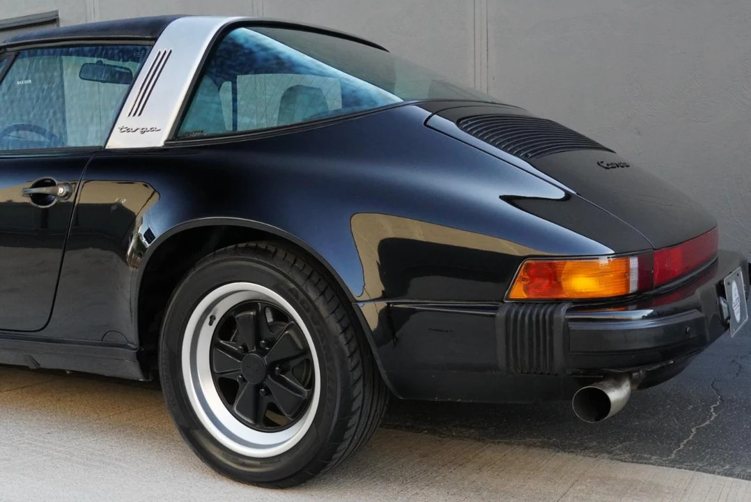 1987 Porsche 911 Carrera 3.2 - Image 29 of 31