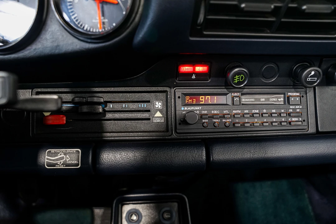1987 Porsche 911 Carrera 3.2 - Image 15 of 21