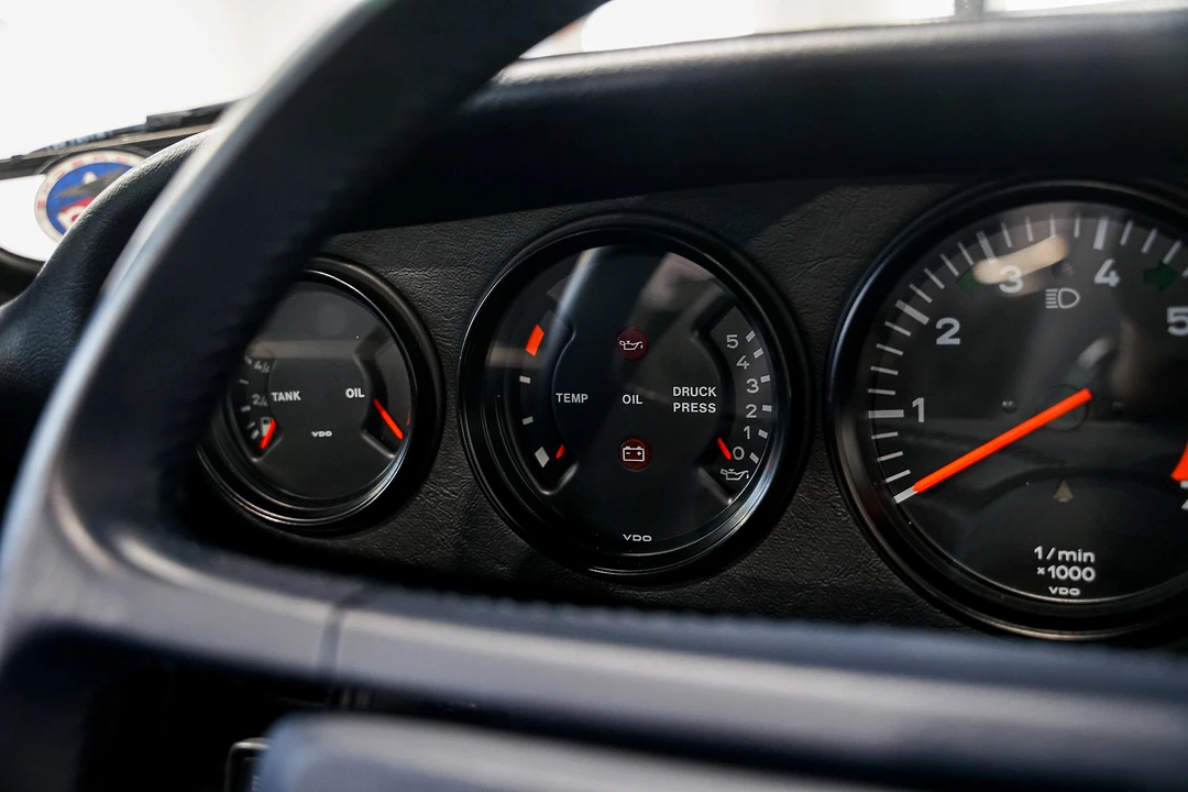 1987 Porsche 911 Carrera 3.2 - Image 11 of 21