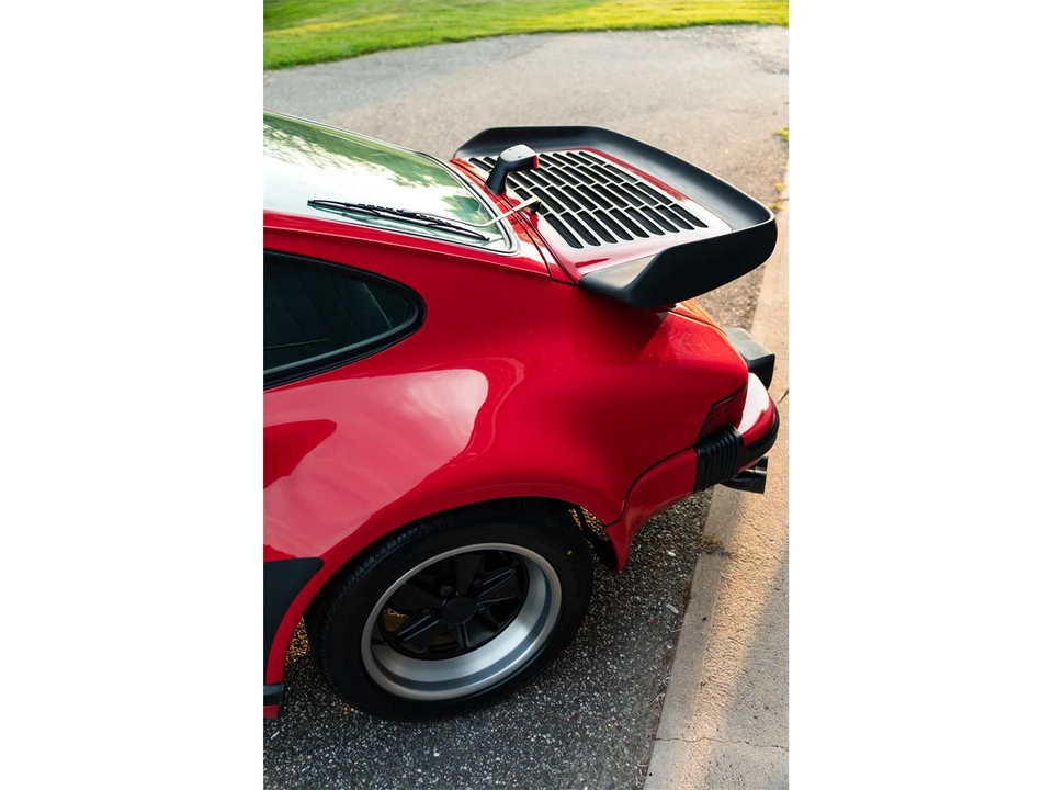1987 Porsche 911 Carrera 3.2 - Image 4 of 31