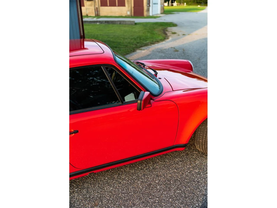1987 Porsche 911 Carrera 3.2 - Image 5 of 31