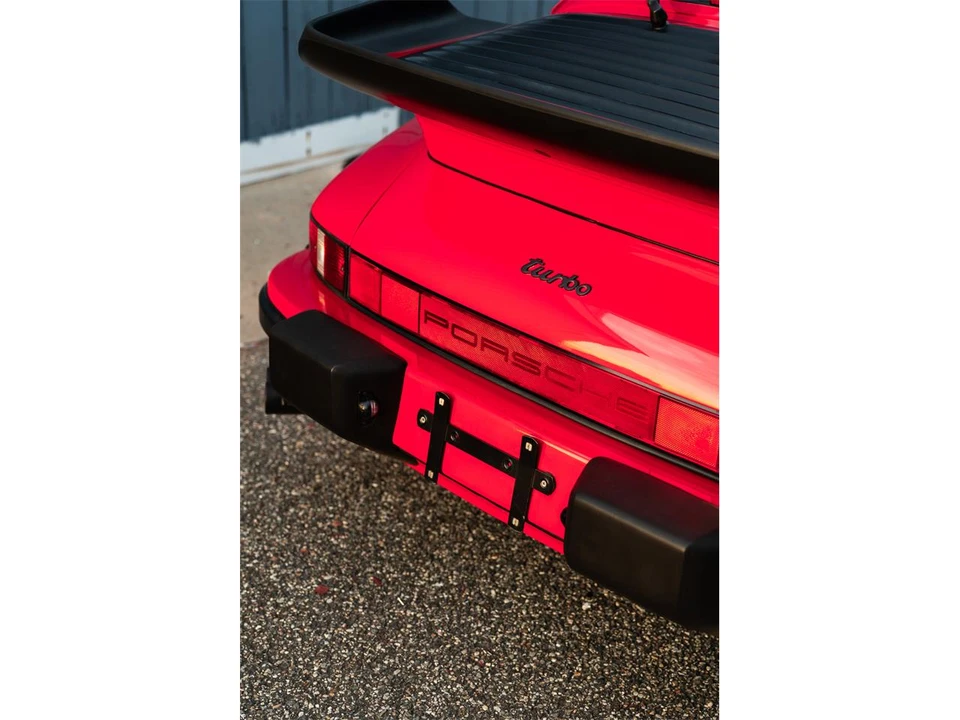 1987 Porsche 911 Carrera 3.2 - Image 25 of 31