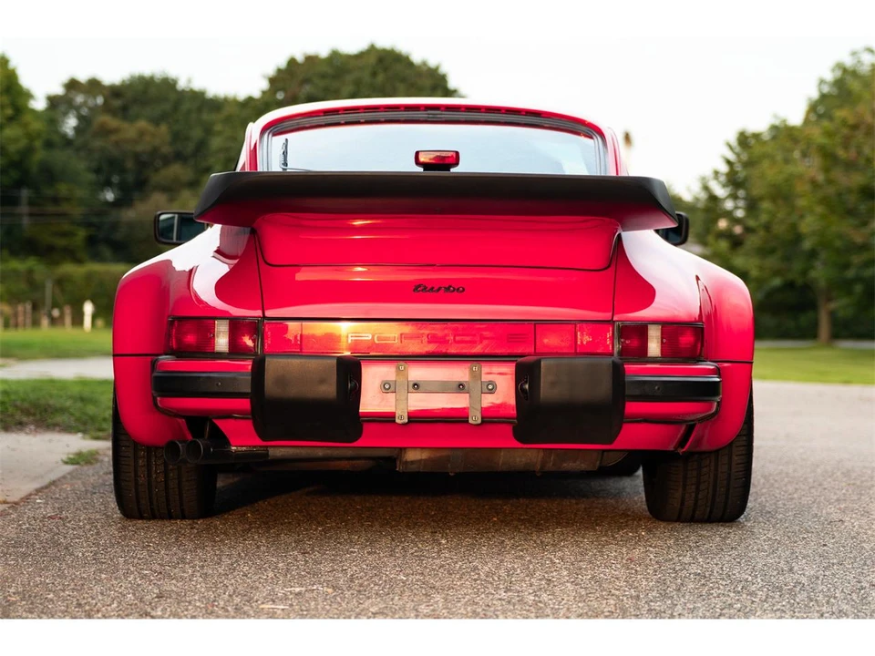 1987 Porsche 911 Carrera 3.2 - Image 28 of 31