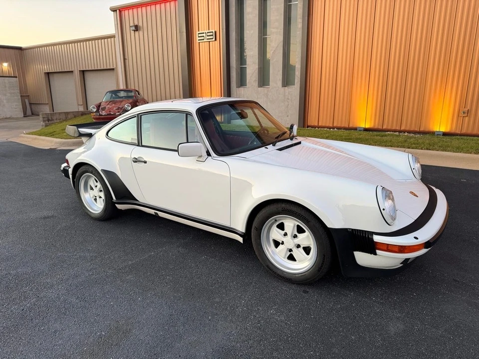 1987 Porsche 911 Carrera 3.2 - Image 5 of 21