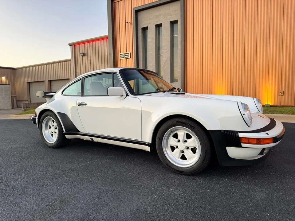 1987 Porsche 911 Carrera 3.2 - Image 7 of 21