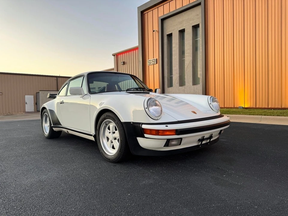1987 Porsche 911 Carrera 3.2 - Image 19 of 21