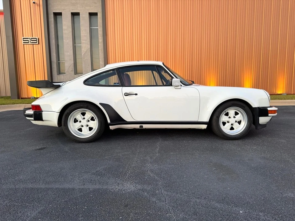 1987 Porsche 911 Carrera 3.2 - Image 13 of 21