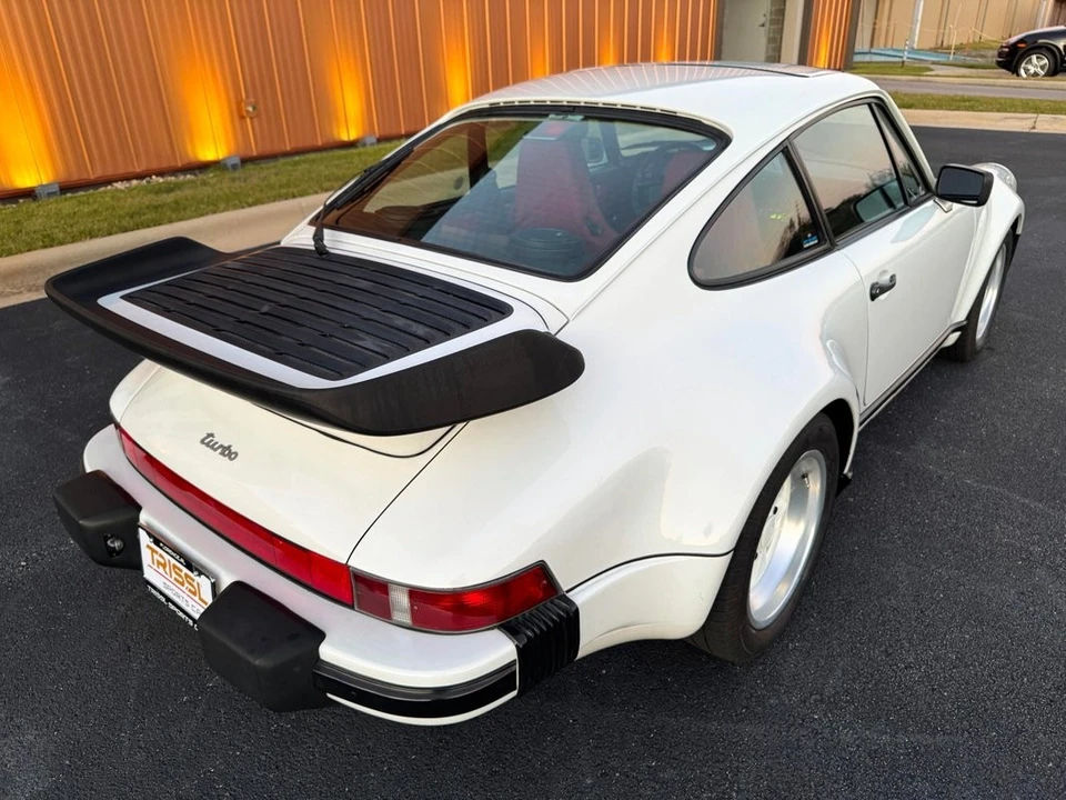 1987 Porsche 911 Carrera 3.2 - Image 16 of 21