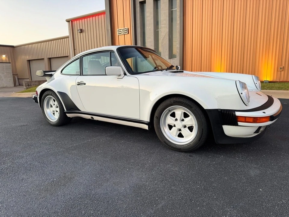 1987 Porsche 911 Carrera 3.2 - Image 6 of 21