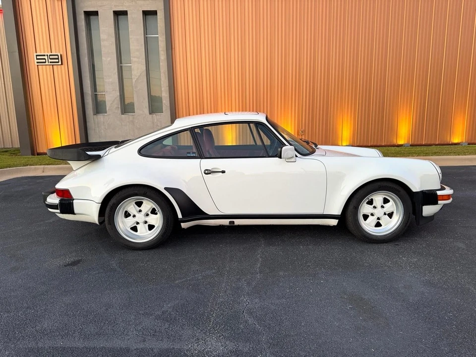 1987 Porsche 911 Carrera 3.2 - Image 12 of 21