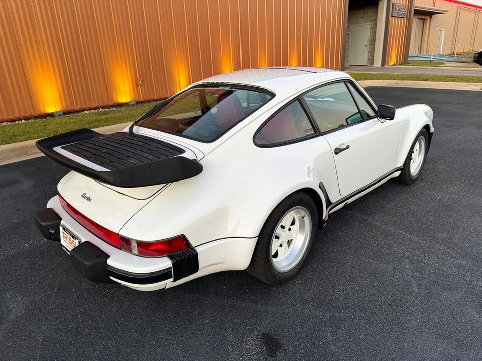1987 Porsche 911 Carrera 3.2 - Image 14 of 21