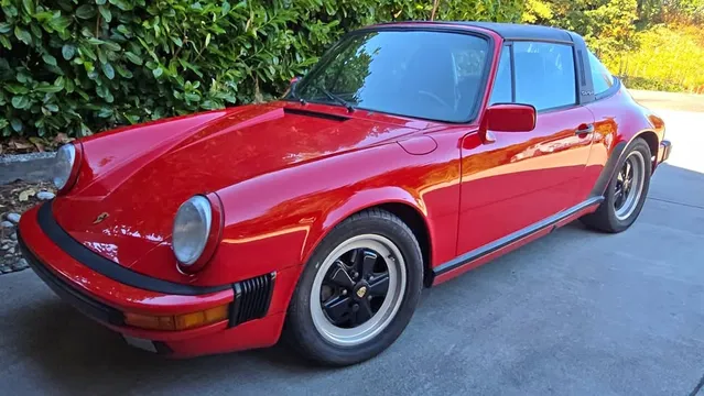 1987 Porsche 911 Carrera Targa