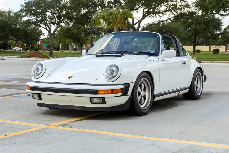 1987 Porsche 911 Carrera 3.2 - Image 15 of 17