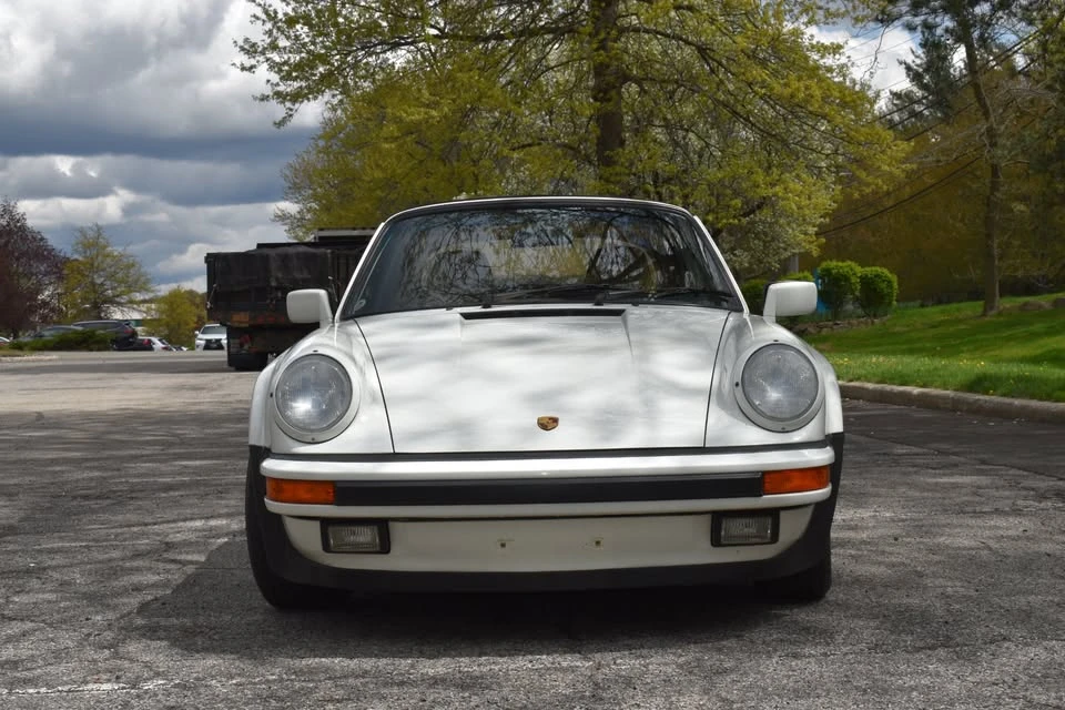 1987 Porsche 911 Carrera 3.2 - Image 5 of 17