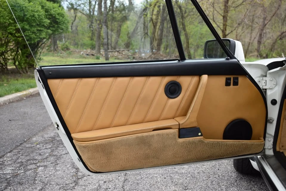 1987 Porsche 911 Carrera 3.2 - Image 9 of 17